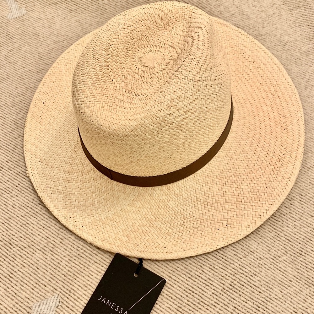 Janessa Leone Zoe Hat Med. NWT MSRP $230